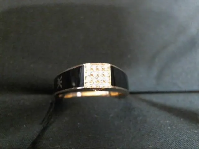 Korloff Yasmine Diamond Ring 
9163DLNOJ
Pink gold, exclusive Korloff-cut diamond, lacquer
Black Lacquer
METAL: White gold 750/1000 view 2