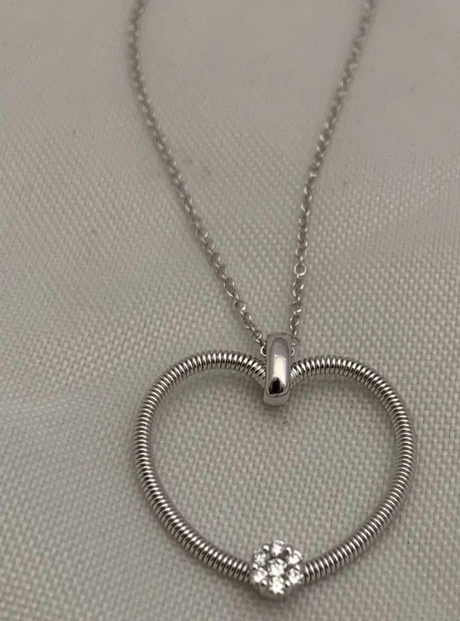 Öro Trend White Gold Diamond Heart Pendant on 16 inches long fine chain with a lobster Clap. view 2