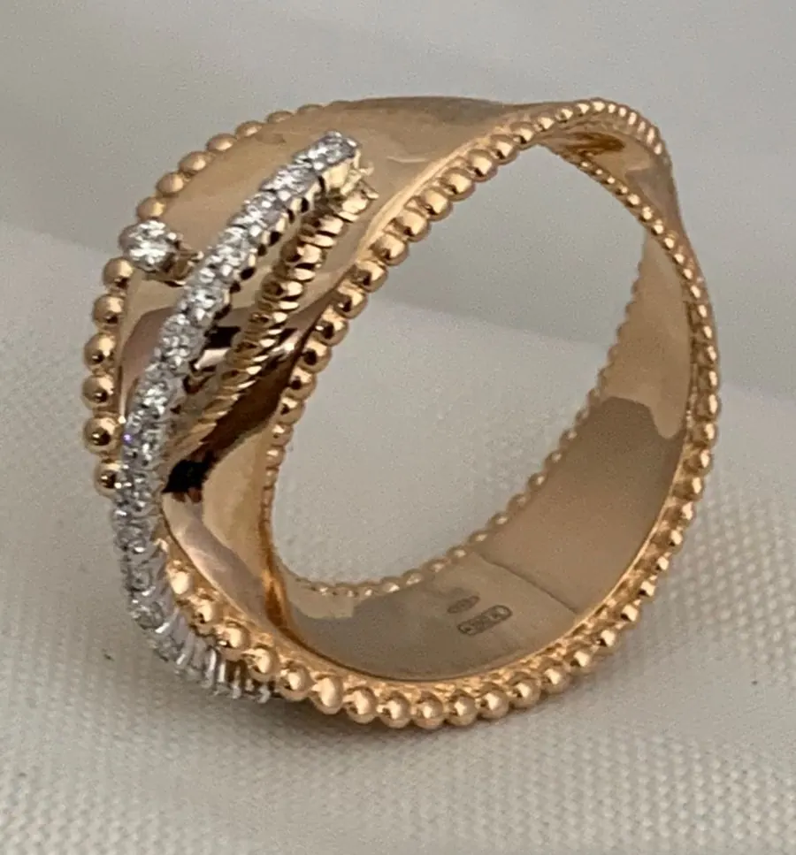 Öro Trend Rose Gold Diamond Ring view 2