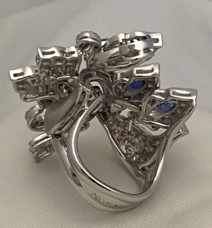 Öro Trend White Gold  Diamond Sapphire Mardi Gra Mask Ring view 2
