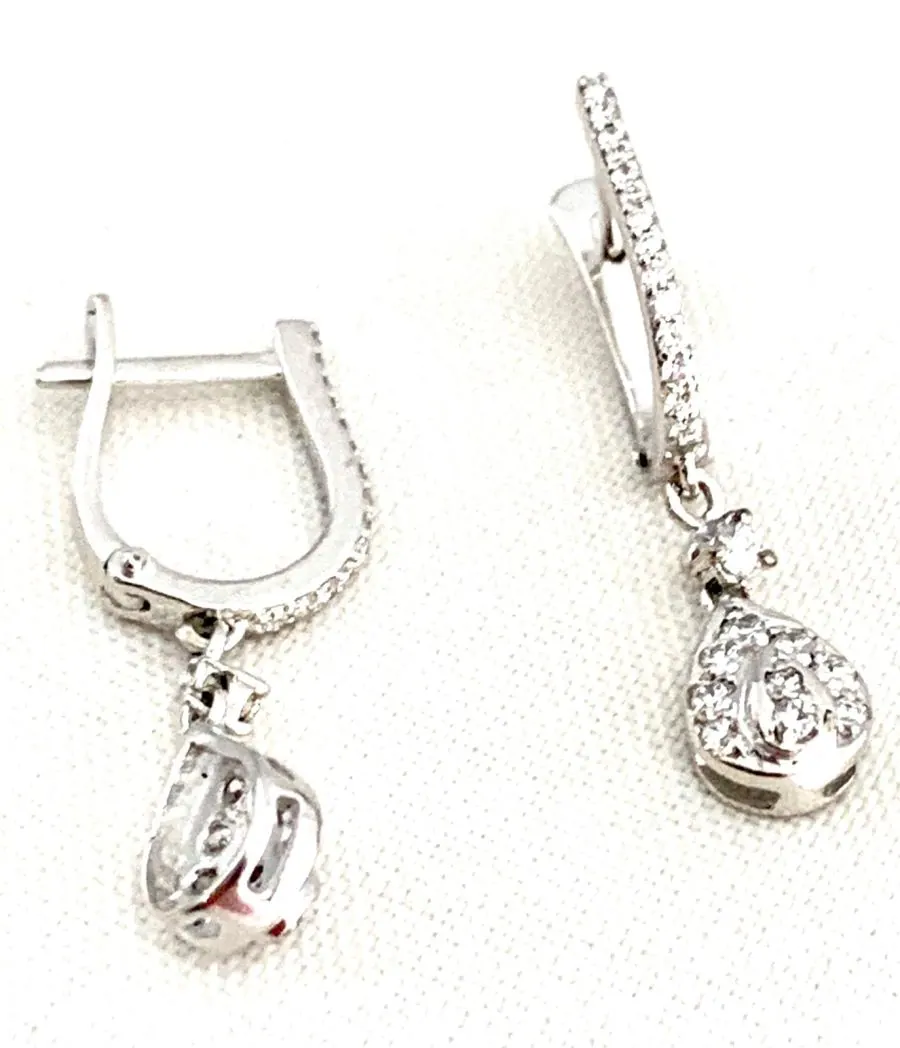 18K White Gold Diamond Earrings view 2