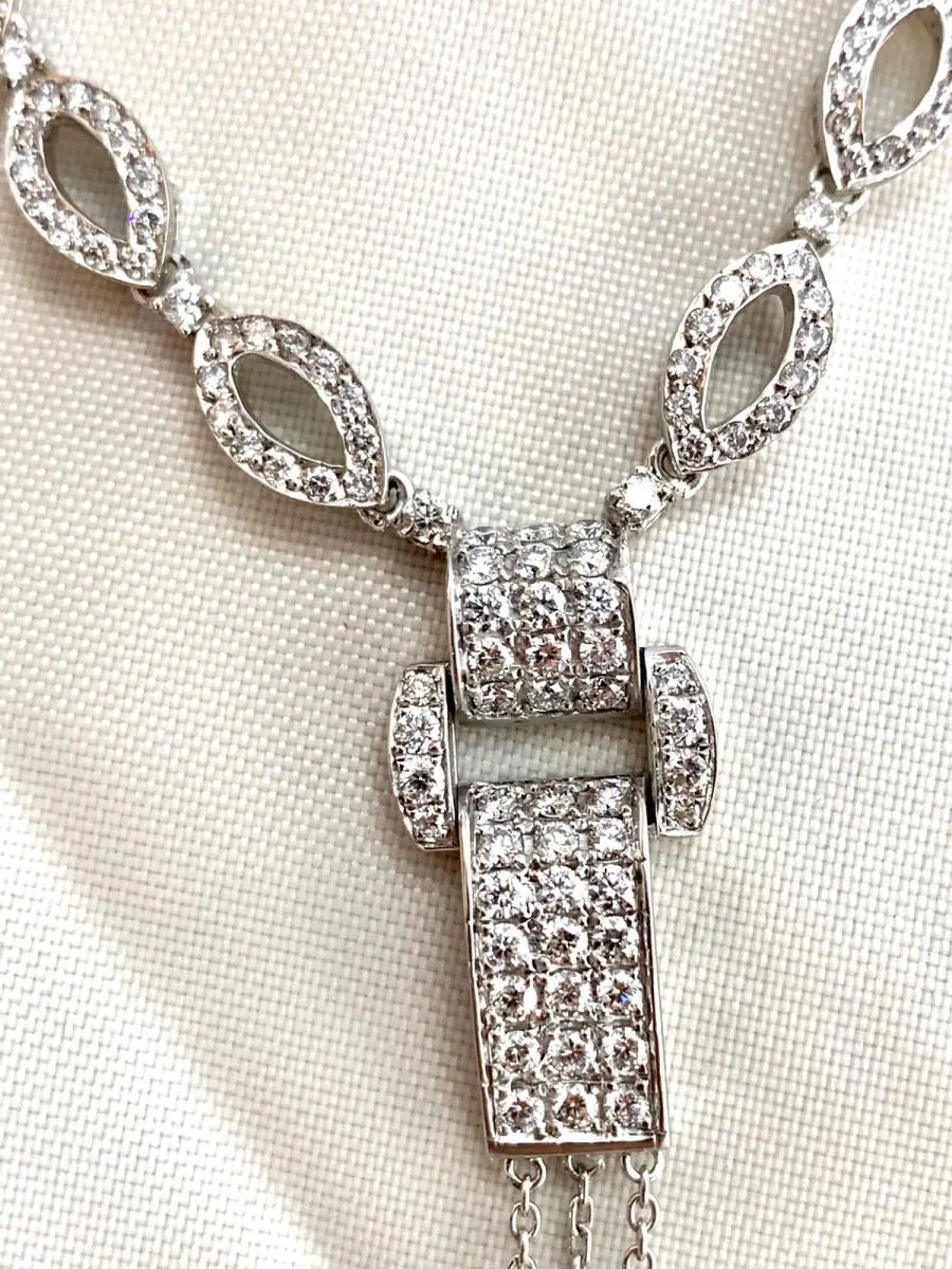 18K W/Gold Dia. 2.5cts Necklace view 4