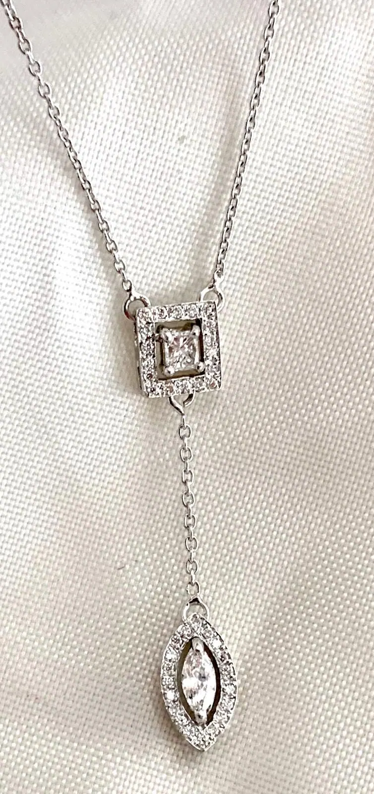 18K White Gold Dia. 0.5ct Necklace