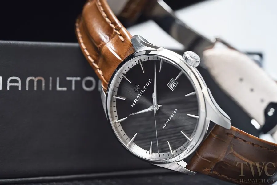 Jazzmaster Gent Quartz
Quartz 40mm H32451581

Understated, yet bold, the Jazzmaster Gent is a contemporary take on a traditional watch. Sophisticated, simple and tastefully designed, this quartz watch is the perfect choice for the distinguished gentleman.
$545.00 view 2
