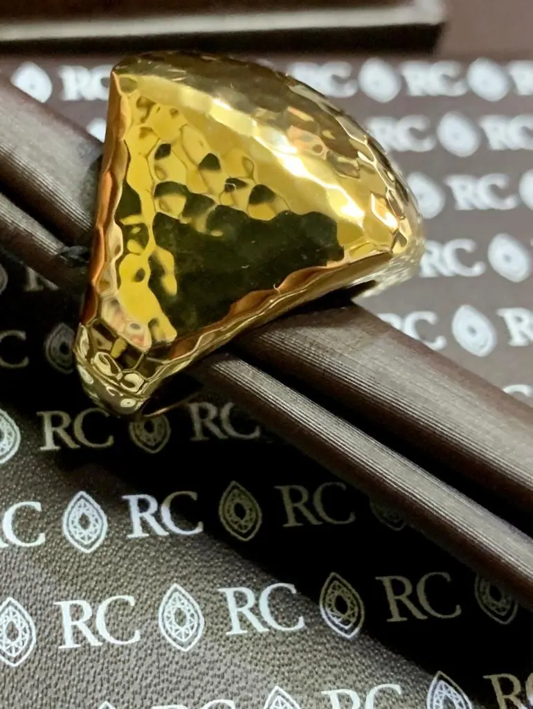 18k Yellow Yold Roberto Coin Martellato Hammered Square Ring. view 2