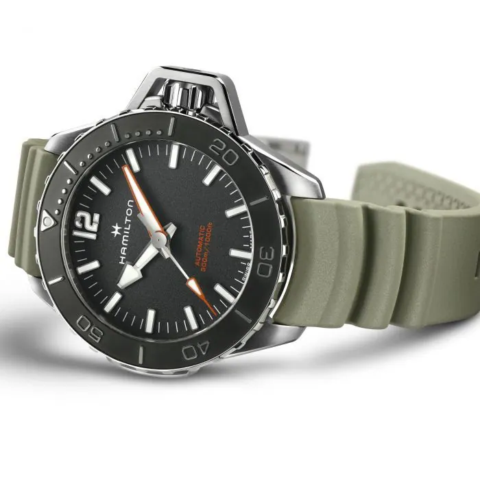 KHAKI NAVY
FROGMAN AUTO
Automatic | 46mm | H77825331 view 3