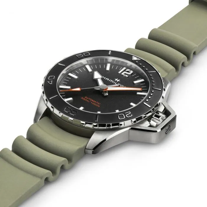 KHAKI NAVY
FROGMAN AUTO
Automatic | 46mm | H77825331 view 4