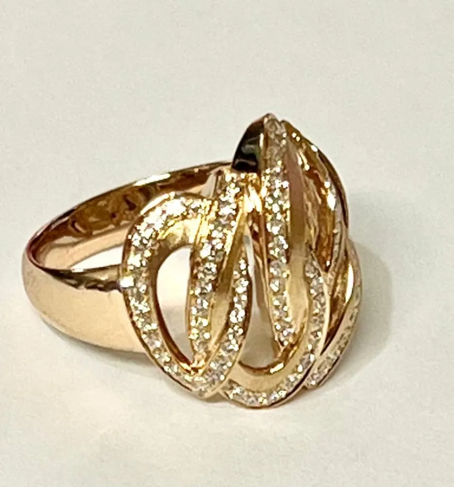 18k Rose Gold Öro Trend Italian diamond Ring.