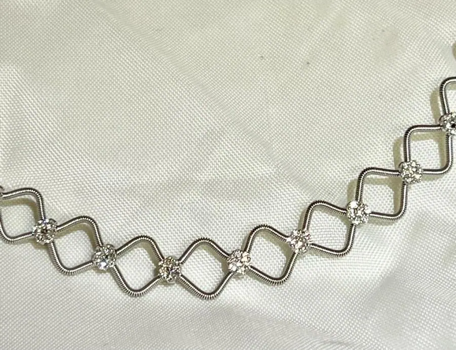 18K White Gold Oro Trend Italian diamond Necklace with diamond Lobster Clasp. view 2