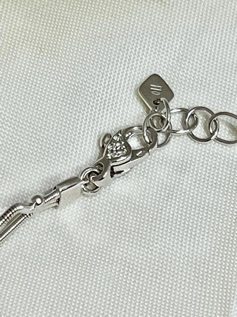 18K White Gold Oro Trend Italian diamond Necklace with diamond Lobster Clasp. view 3
