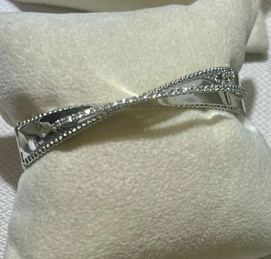 18k White Gold Diamond Bracelet view 4