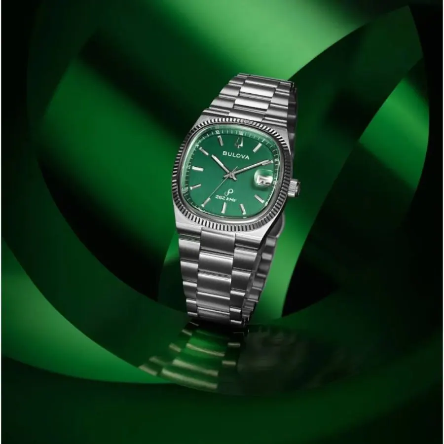 Bulova Super Seville Day-Date Green Dial view 4