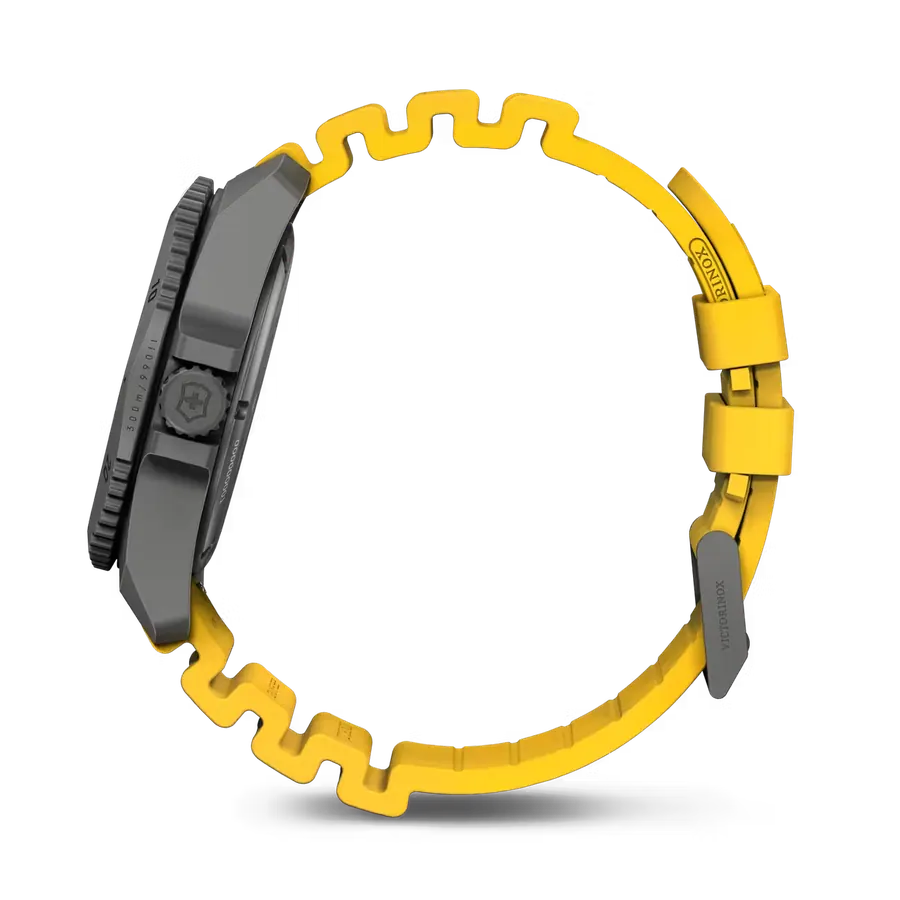 VICTORINOX DIVE PRO QUART 300m view 5