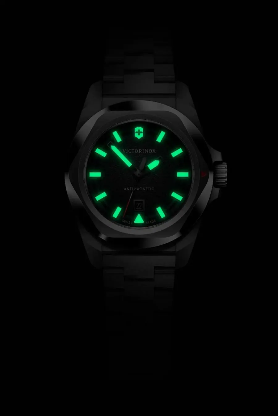 Victorinox I.N.O.X. Small view 2