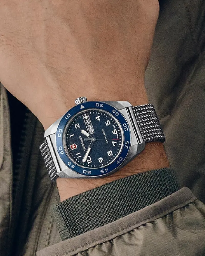 Victorinox Swiss Army Quartz 42mm Blue Bezel and Dial view 2